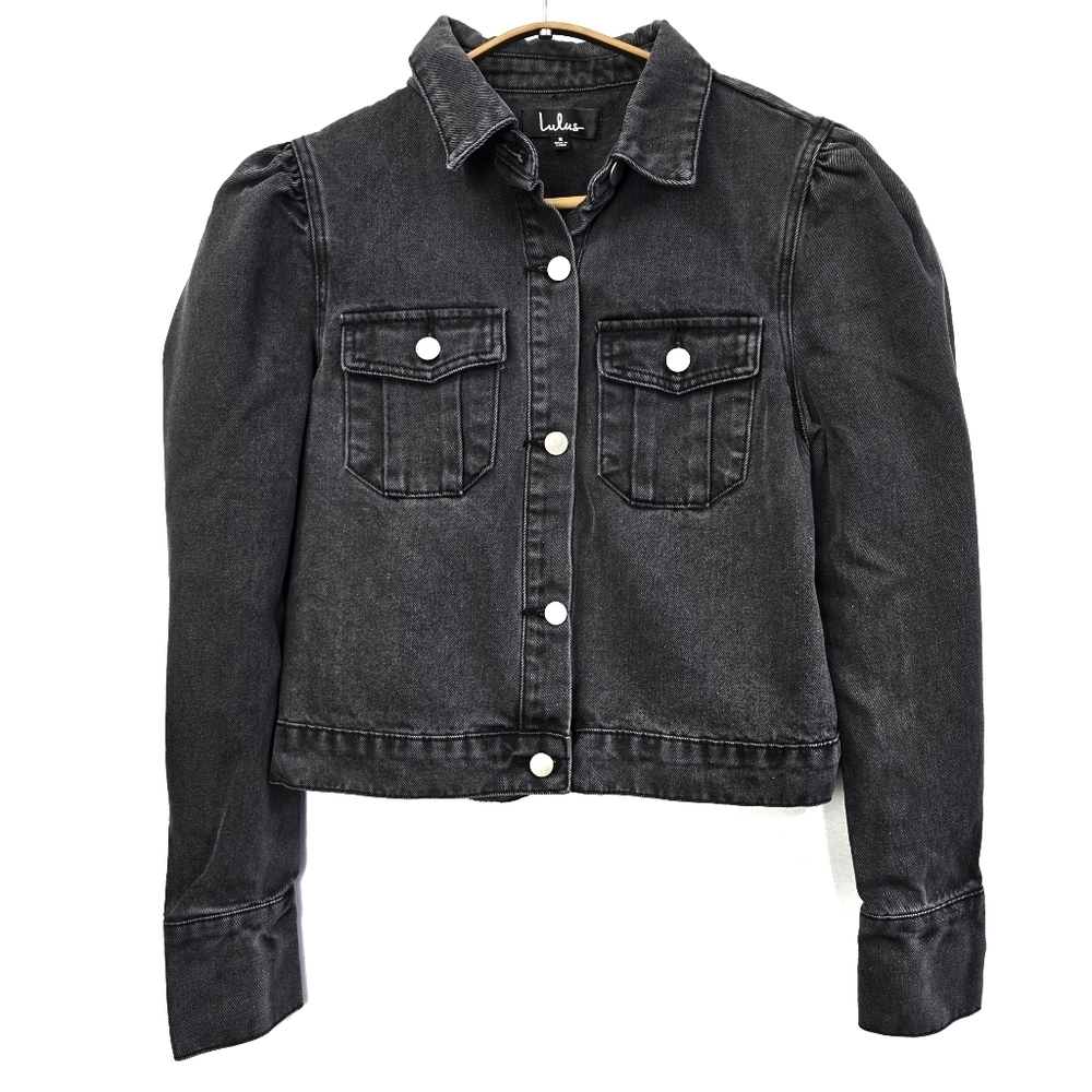 Lulu's Black Denim Jacket Size Small